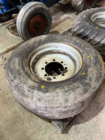 Vognhjul 22,5" med dæk 385/65R22.5