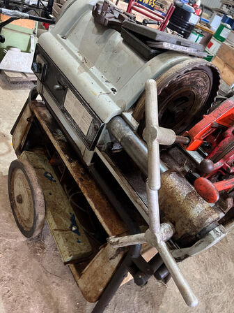 Gevindskærer RIDGID 1224 inkl. div. tilbehør - 1/2" - 4" kapacitet