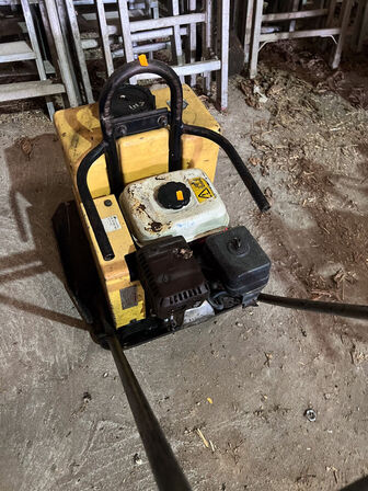Pladevibrator DYNAPAC LF15A