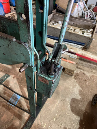 Hydraulisk presse COMPAC P.15 15 ton