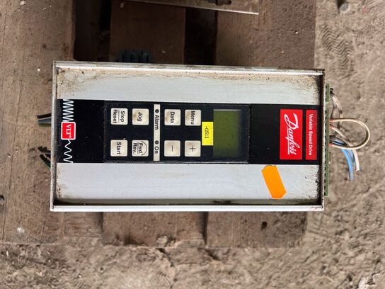 3 stk. DANFOSS invertere