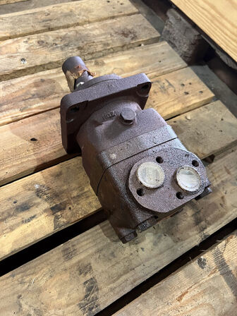 Hydraulisk motor DANFOSS DMT 200 (ubrugt)