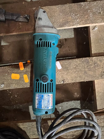 Pladenipler MAKITA JN1601 & centerkniv MAKITA JS1670