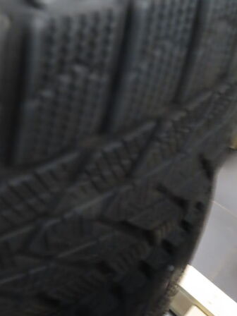 4 stk. Alufælge 205/55R16 (skade på det ene dæk)