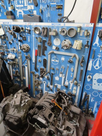 Specialværktøj på tavler til VW/Audi (Selvnedtag)