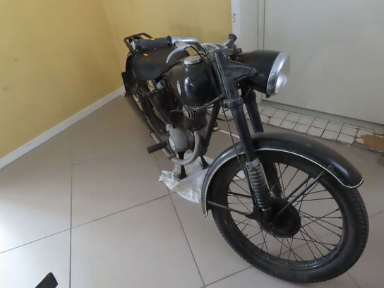 Vetaranmotorcykel DKW årgang 1953