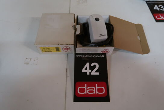 2 stk. Danfoss HVAC Electrical Actuator