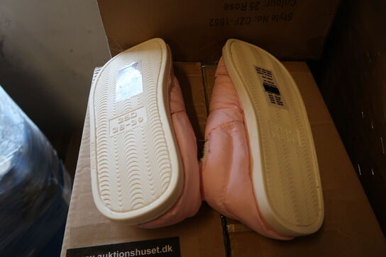 85 par Cozy By JZ Foot spa boots - Str. Ass.