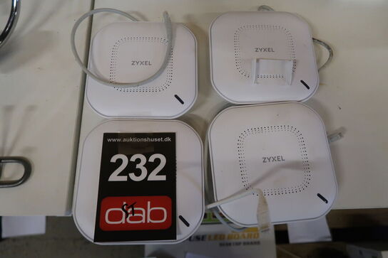 4 stk. Zyxel MOMSFRI