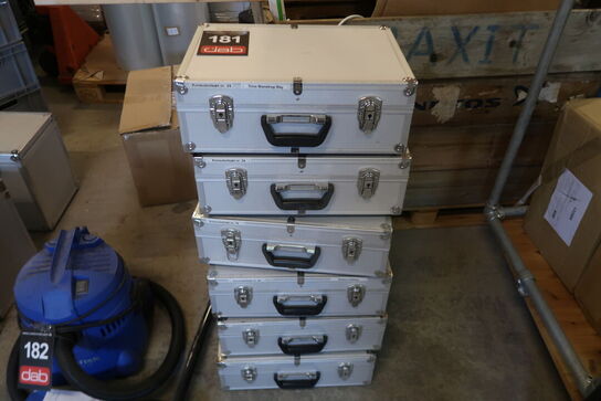 6 stk. Alu kufferter 