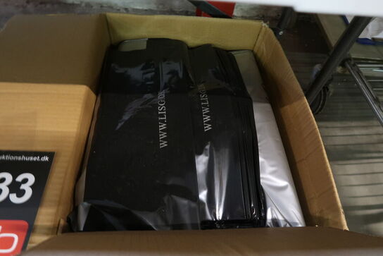 Stort parti plastikposer med logo 