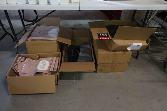 Stort parti plastikposer med logo 