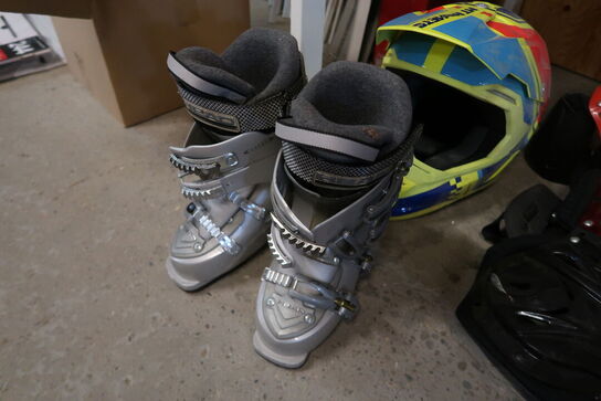 Diverse sportsudstyr 