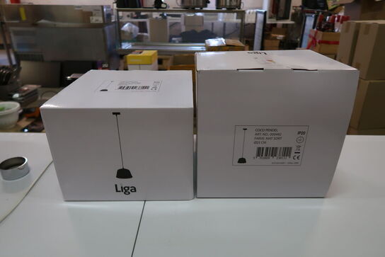 2 stk. LIGA COCO Ø25 MAT SORT PENDEL