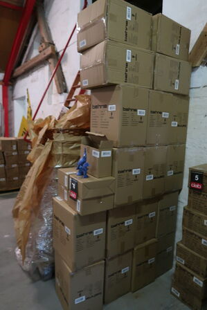 113 stk. Bahne  Papegøje lysestage - blå