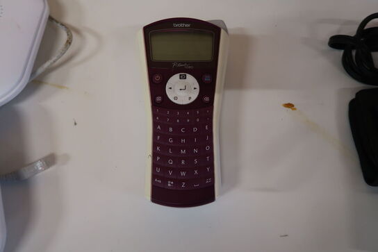 Brother P-touch 1080 MOMSFRI