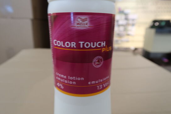 12 stk. Wella Color Touch Plus Creme Lotion 13 Vol (4%) 1000ml