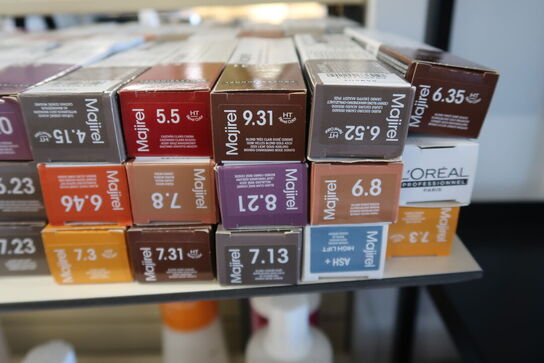 Ca. 75 pk. Wella Hårfarve 