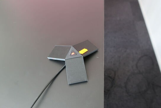 Videokonferencesystem POLY R-C-PLM-P009 med fjernbetjening