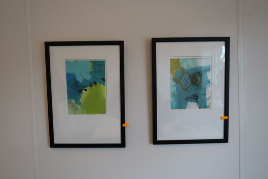 2 stk. indrammet plakater, stol, planter