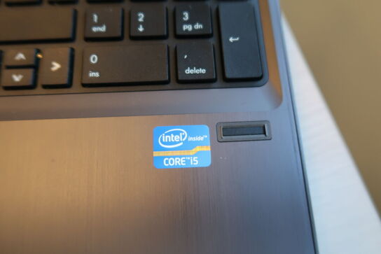 Bærbarcomputer HP ProBook 6570b, Computerskærm HP EliteDisplay E231, 