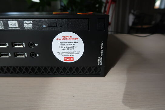 Computer DELL Precision T1700
