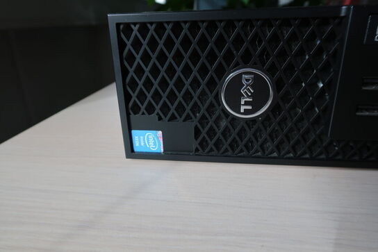 Computer DELL Precision T1700