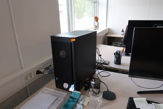 Computer LENOVO 90RT Legion T5 26IOB6