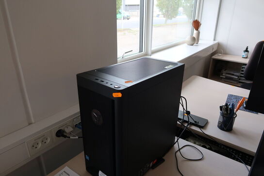 Computer LENOVO 90RT Legion T5 26IOB6