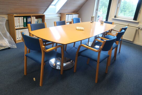Konferencebord samt 8 stk. stole 