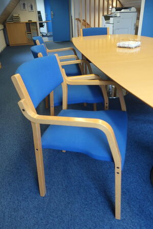 Konferencebord samt 8 stk. stole 