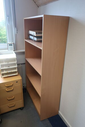 Reoler samt skuffemodul 