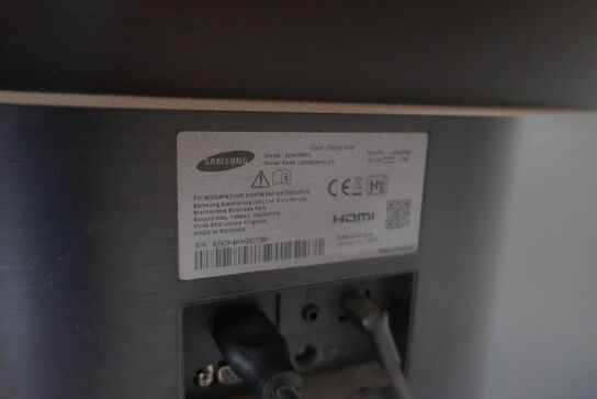 Monitor, tastatur, lommeregner m.v. 