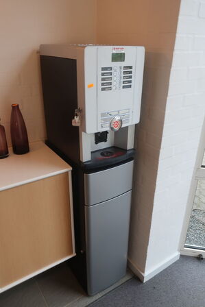 Kafeautomat RHEAVENDORS Compact