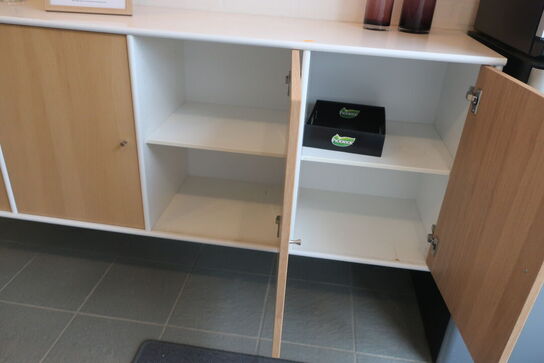 Kommode uden indhold