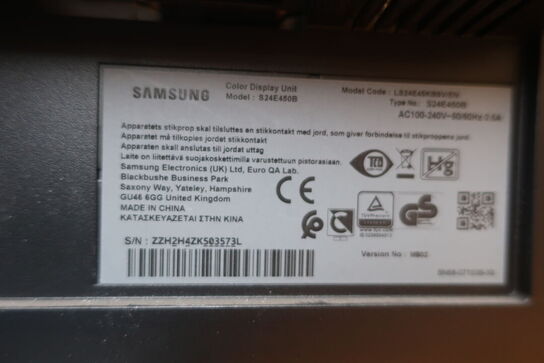 3 stk. monitorer samt docking-station 