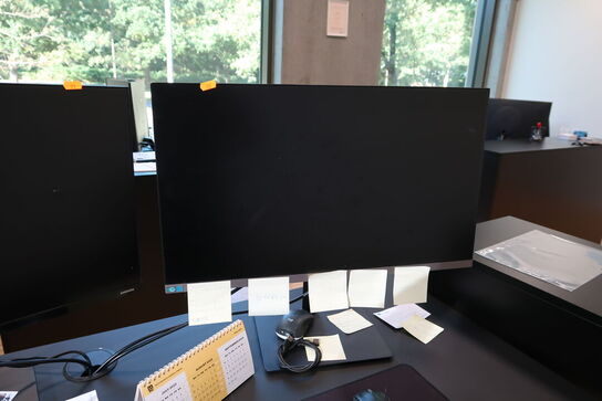 2 stk. computerskærme SAMSUNG S27R652FDU, F27T450FZU, tastatur, mus, dockingstation LENOVO