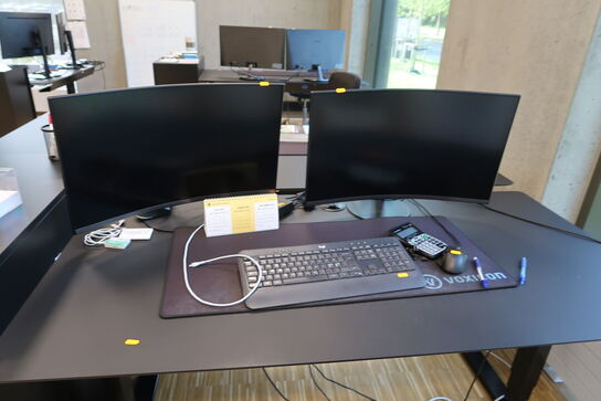 2 stk. computerskærme SAMSUNG C27T550FDU, tastatur, mus, dockingstation LENOVO