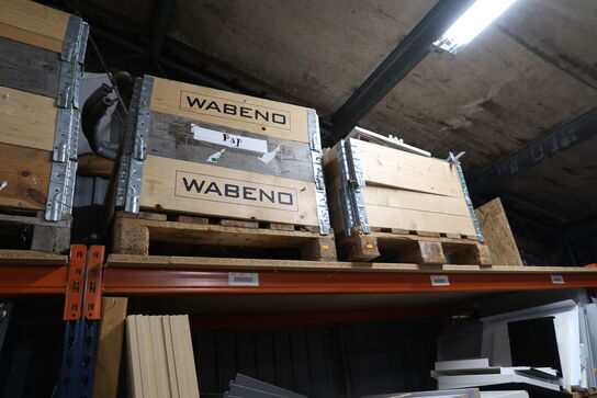 2 stk. paller med indhold