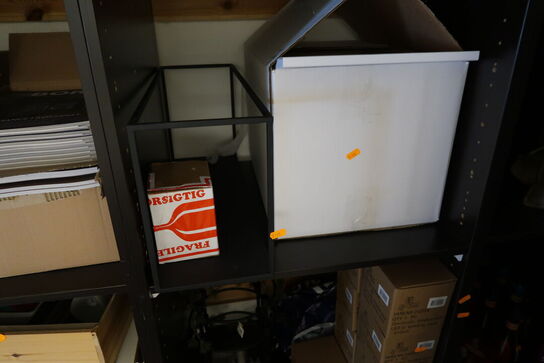 Fad, lys, lysestager m.m.