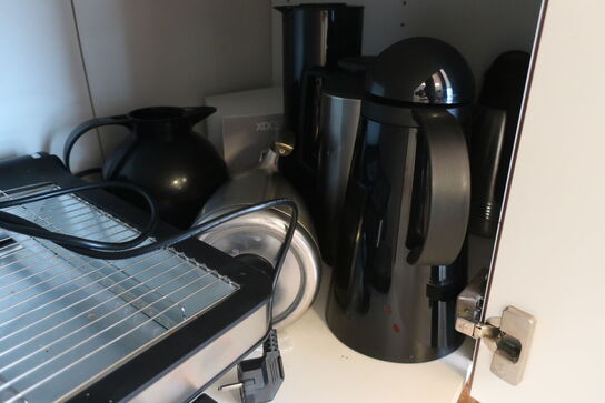 Køkkenvægt, brødrister samt thermokander