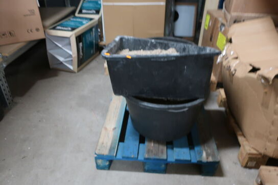 Diverse europaller m.v. 