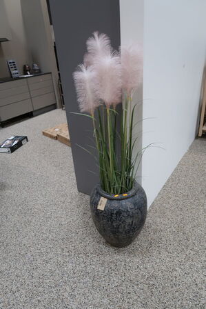 Kunstig plante i vase