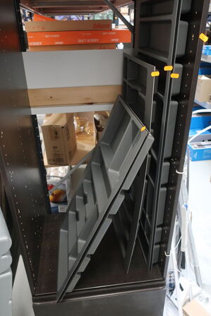 7 stk. assorteret bestikbakker