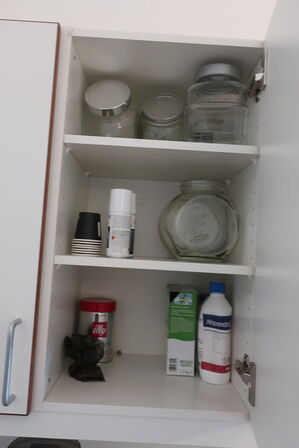 Service i køkkenskabe