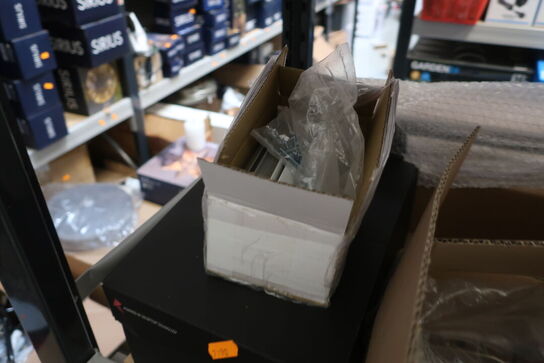 Diverse udstyr til køkken