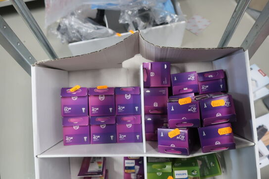 Ca. 18 stk. pærer PHILIPS 