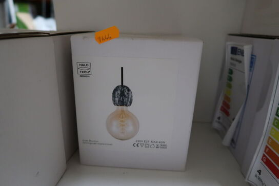 3 stk. pærer COLORS, 3 stk. pendler HALO TECH