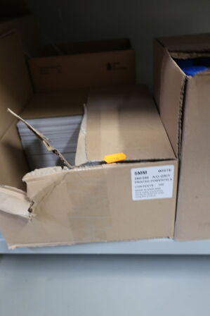 Fugebørster, kalksten samt afkalker 