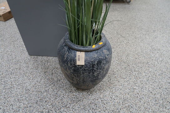 Kunstig plante i vase